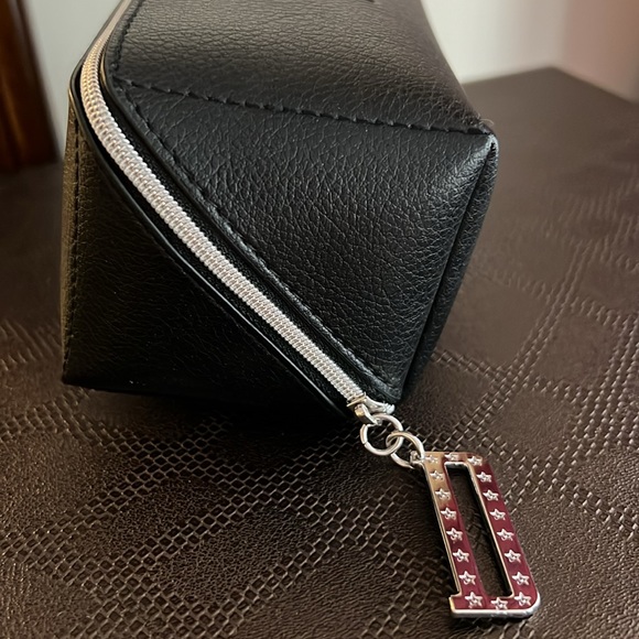 DIOR BEAUTE make up bag and more - Picture 5 of 9